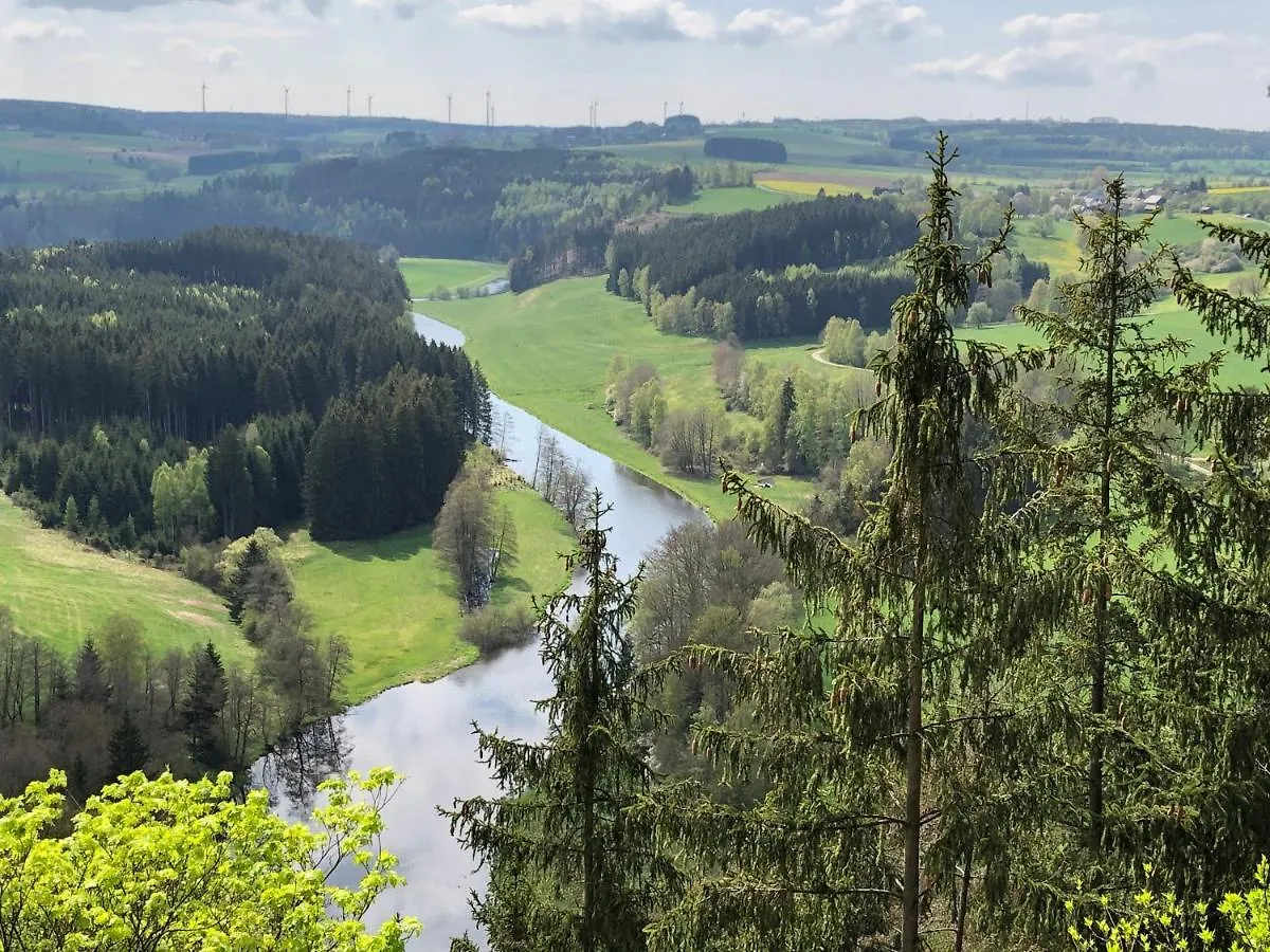 Apartment Chalet-Ferienwohnung Kornspeicher, 70 Qm, Wellness/Fitness/Sauna - Bergroedelhof Feilitzsch
