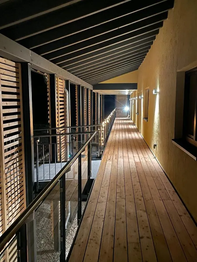 Apartment Chalet-Ferienwohnung Kornspeicher, 70 Qm, Wellness/Fitness/Sauna - Bergroedelhof Feilitzsch