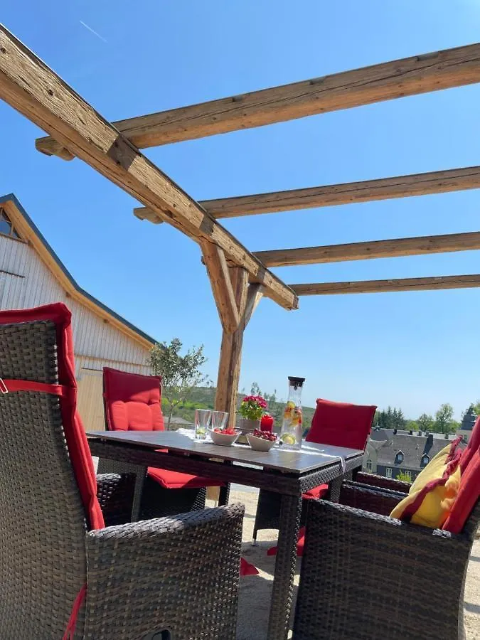 Chalet-Ferienwohnung Kornspeicher, 70 Qm, Wellness/Fitness/Sauna - Bergroedelhof Feilitzsch Apartment
